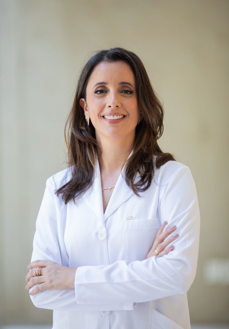 Dra. Mariane Cunha Taveira